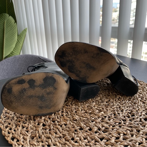 L’intervalle Black Lace Up Heels - Picture 8 of 8